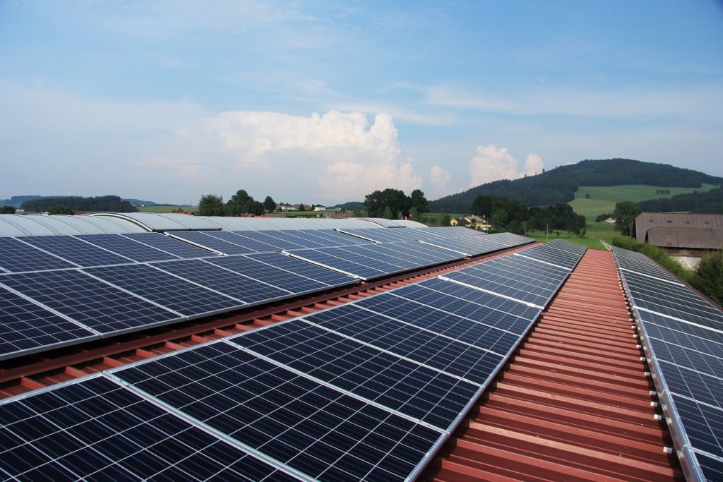 Solaranlagen auf einem Dach